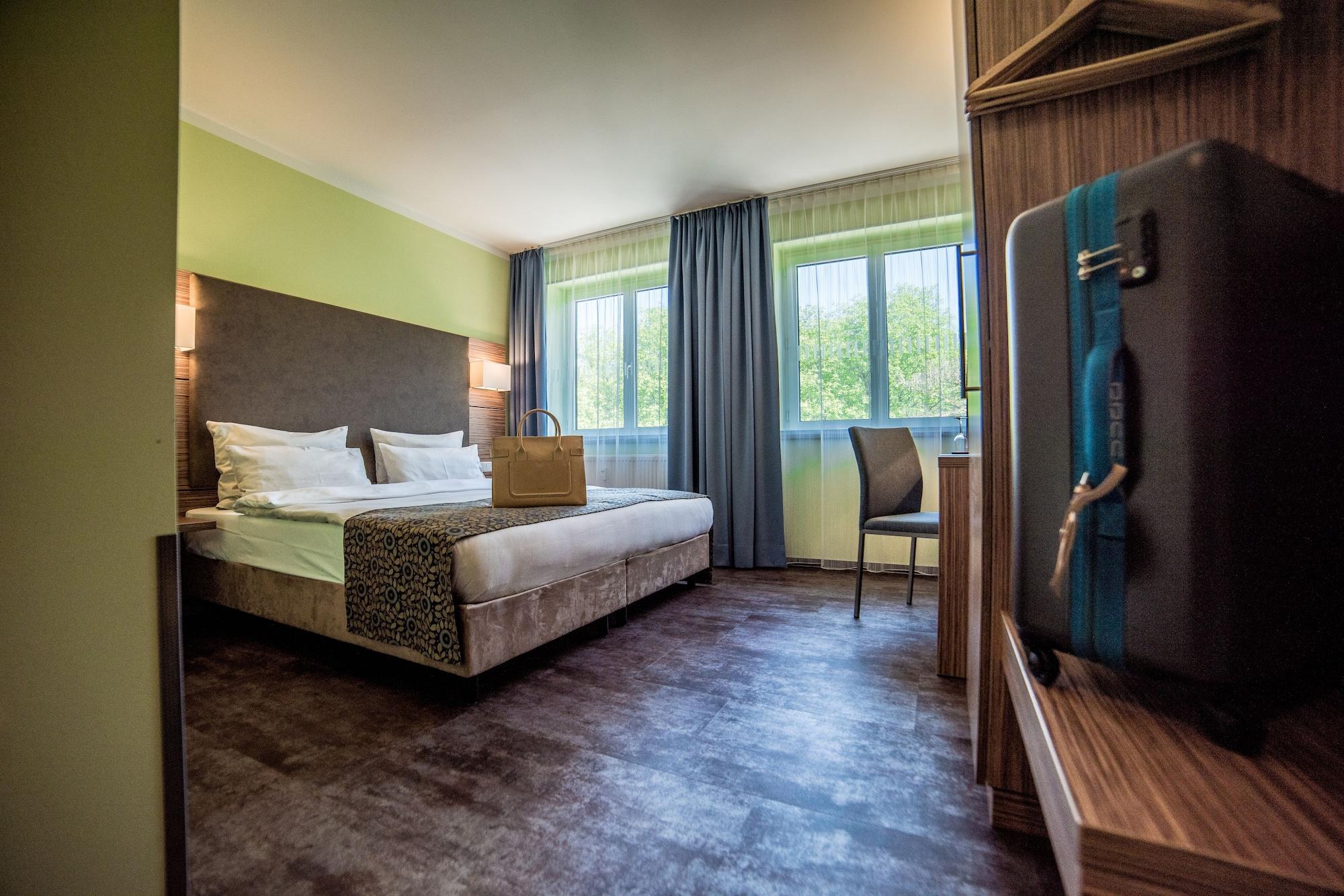 Hotel Central Regensburg Citycentre, Sure Hotel Collection By Best Western Esterno foto