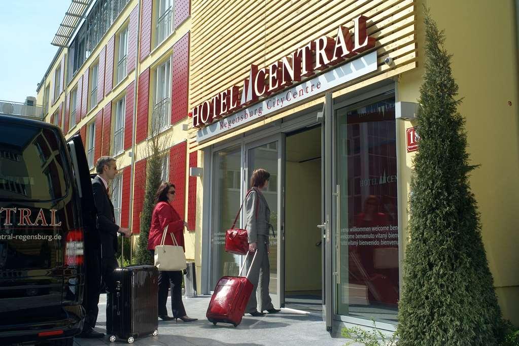Hotel Central Regensburg Citycentre, Sure Hotel Collection By Best Western Esterno foto