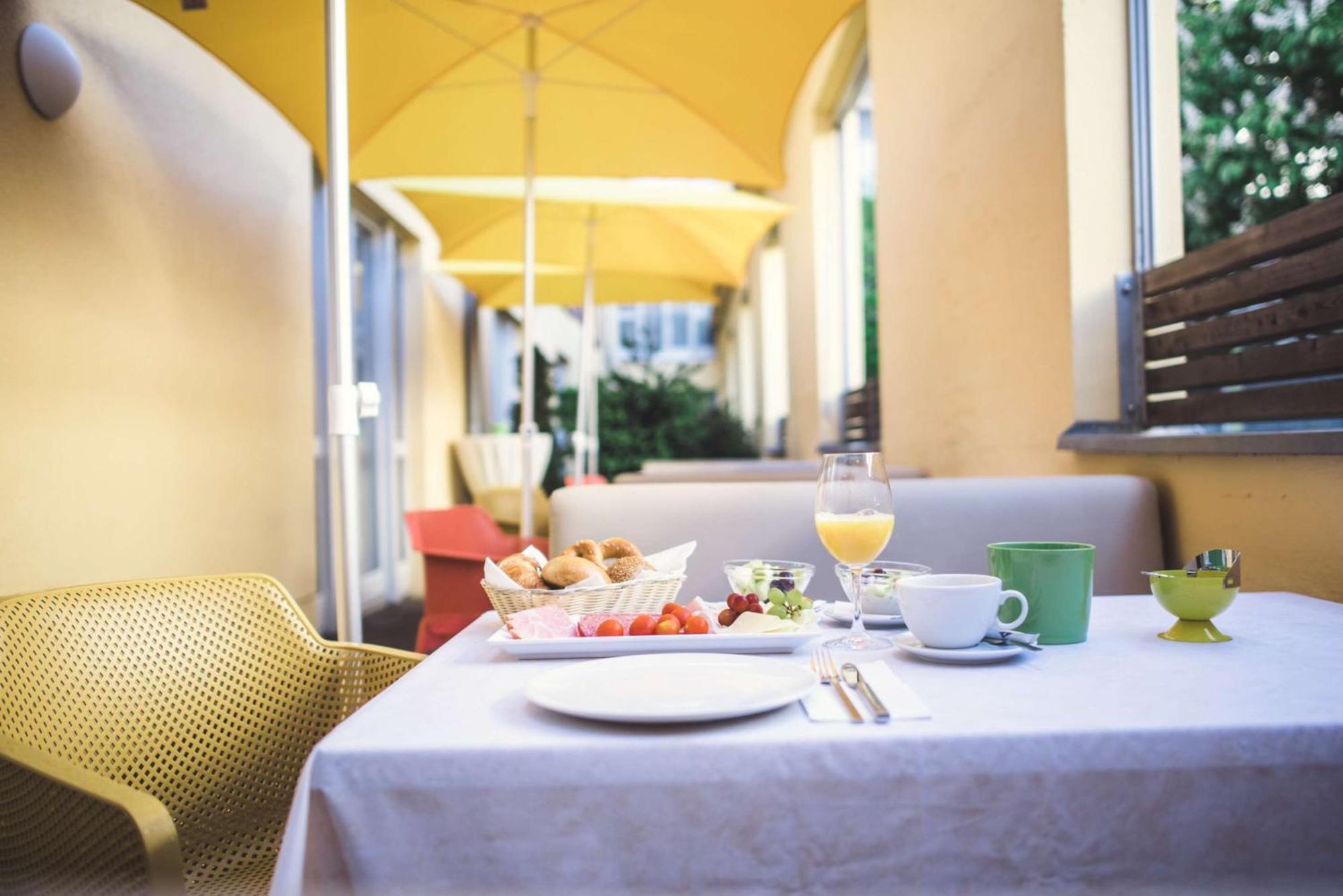 Hotel Central Regensburg Citycentre, Sure Hotel Collection By Best Western Esterno foto