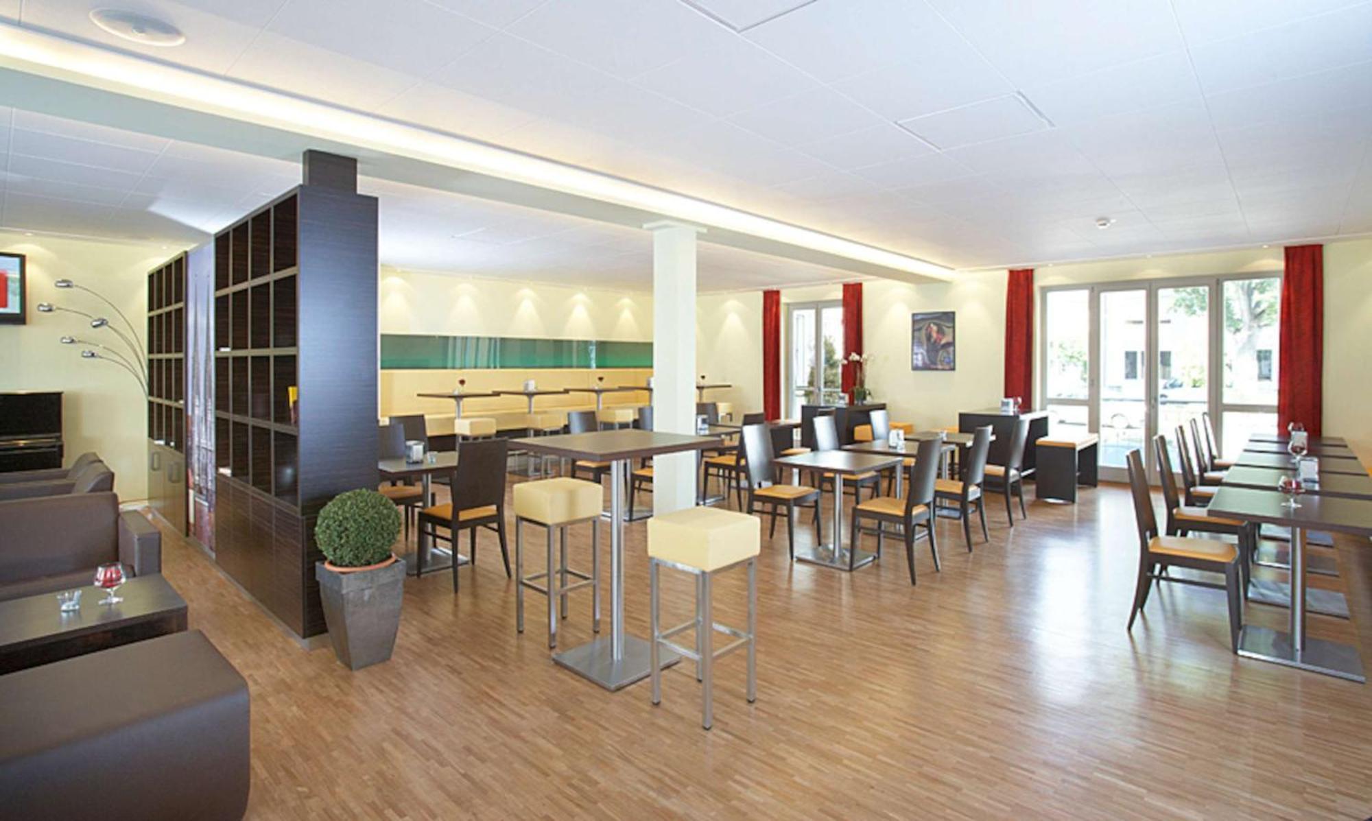 Hotel Central Regensburg Citycentre, Sure Hotel Collection By Best Western Esterno foto