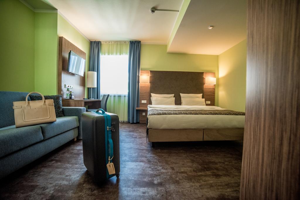 Hotel Central Regensburg Citycentre, Sure Hotel Collection By Best Western Esterno foto
