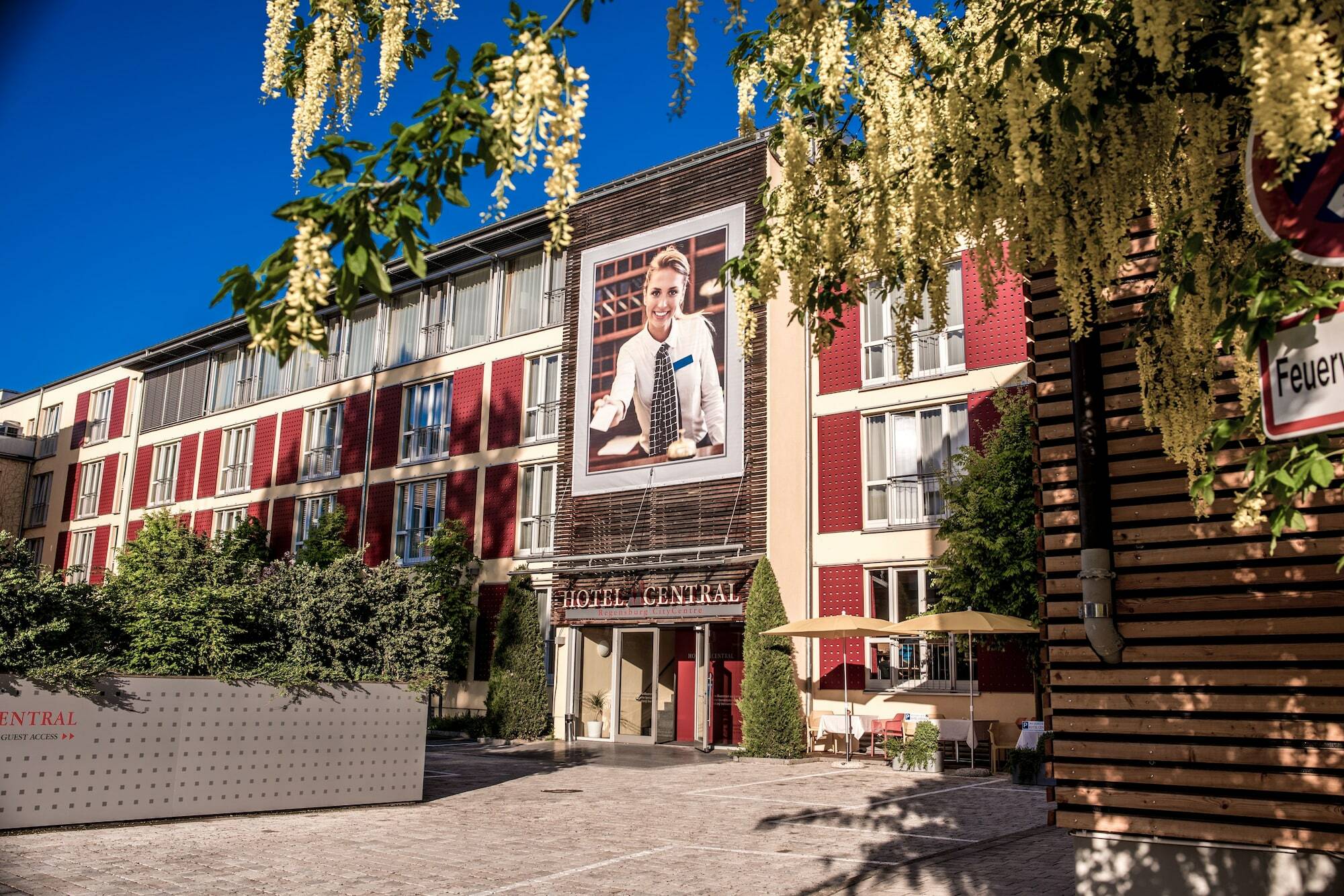 Hotel Central Regensburg Citycentre, Sure Hotel Collection By Best Western Esterno foto